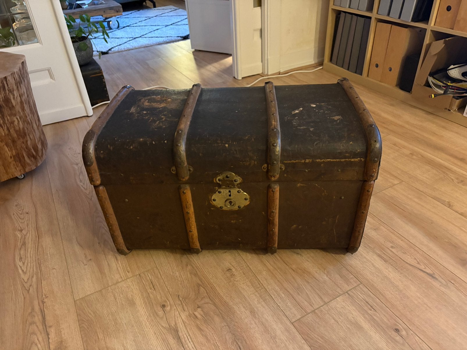Ouderwetse reiskoffer/kist, Huis en Inrichting, Woonaccessoires | Kisten, Ophalen, Gebruikt, 50 tot 100 cm, Minder dan 50 cm