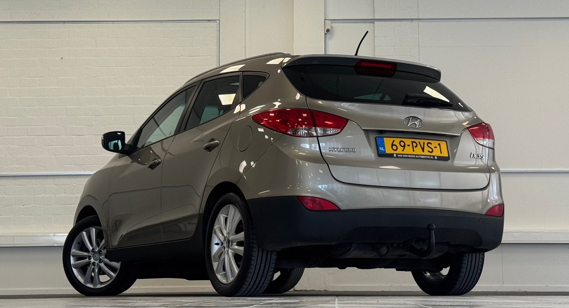 Hyundai Ix35 2.0i i-Catcher Lerenbekleding Camera Navi APK 5, Auto's, Gebruikt, Zwart, 4 cilinders, 163 pk