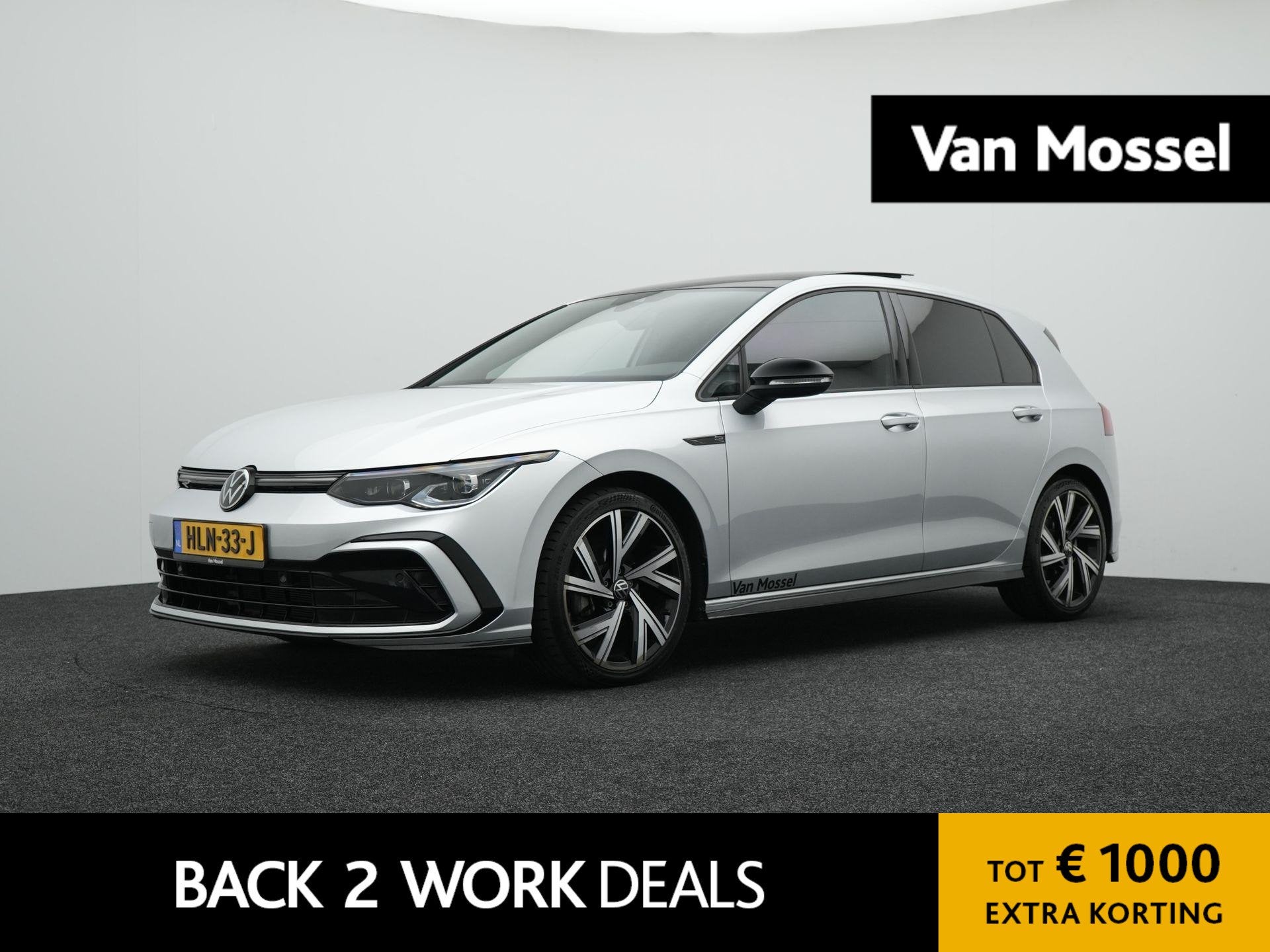 Volkswagen Golf 1.5 eTSI R-Line Business | Apple Carplay/And, 12 maanden, Stof, 1498 cc, 4 cilinders