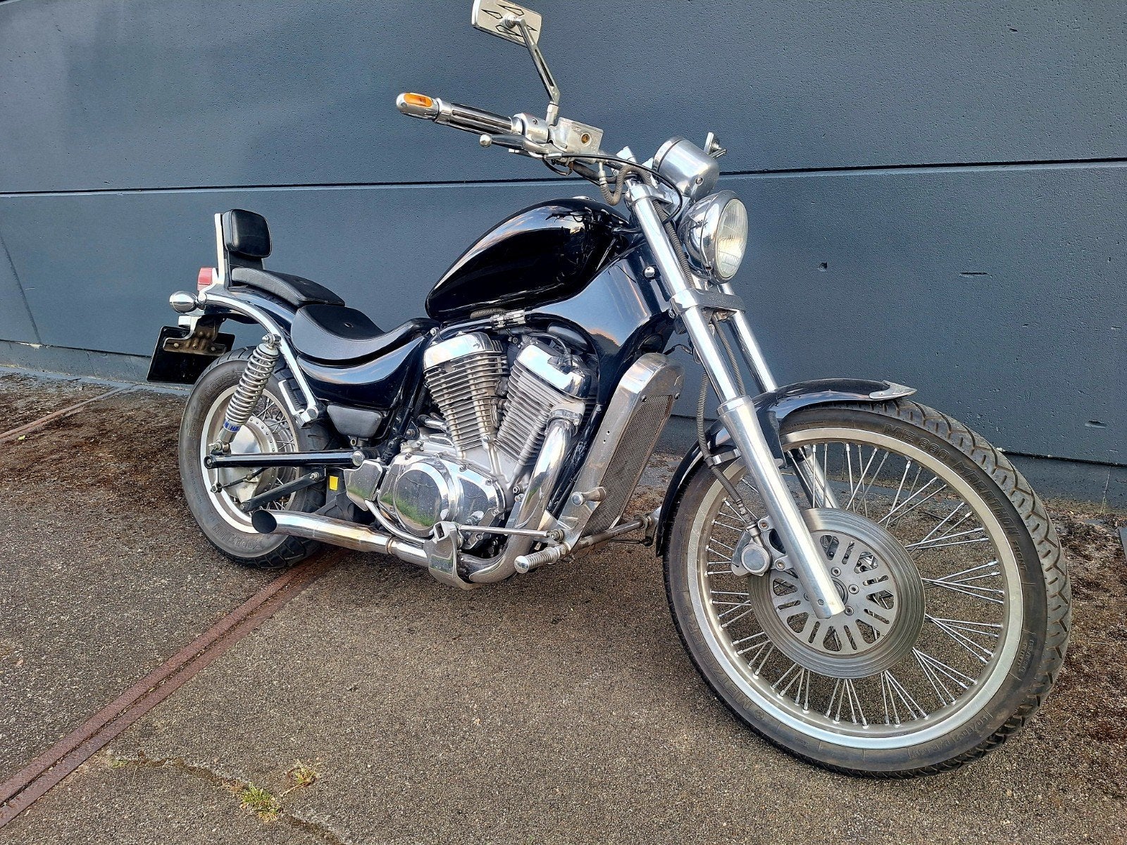 VS 800 Intruder,  licht verbouwd,  forward control, Motoren, 2 cilinders, Occasion, Chopper, Particulier