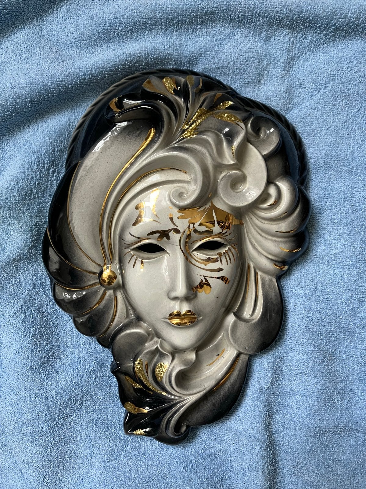 Decoratieve Venetiaanse Muurmasker Zwart Goud, Ophalen of Verzenden