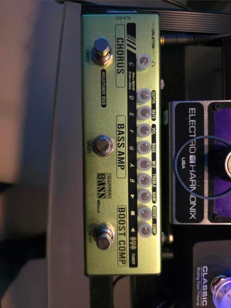Valeton Dapper Bass Mini Preamp, Muziek en Instrumenten, Ophalen of Verzenden, Gebruikt, Multi-effect