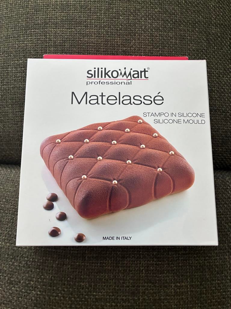 Silikomart Matelassé siliconen bakvorm, Hobby en Vrije tijd, Taarten en Cupcakes maken, Ophalen of Verzenden, Nieuw, Taarten, Bakvorm