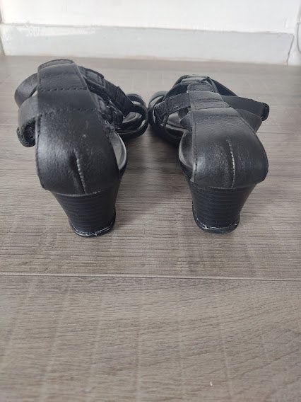 Hush Puppies lederen zwarte dames instappers met hakje, Kleding | Dames, Ophalen of Verzenden, Zo goed als nieuw, Hush Puppies