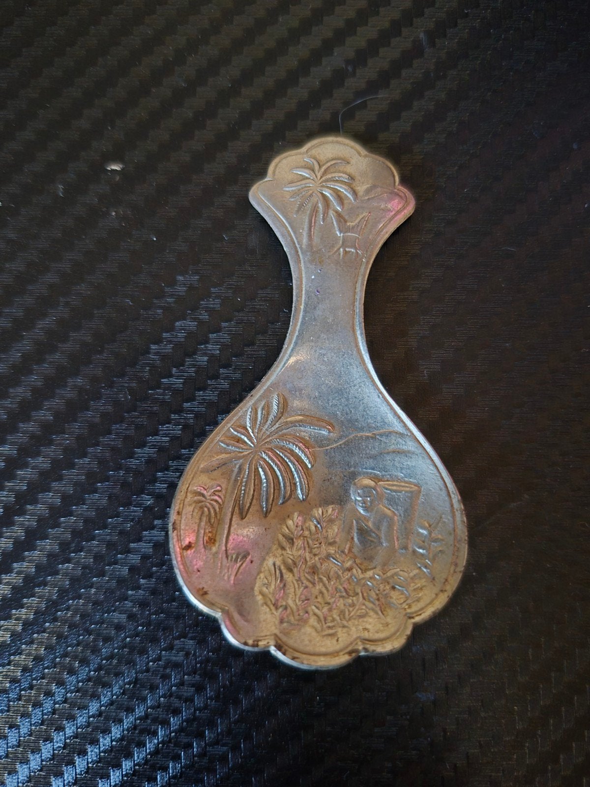Oude Verzilverde Theeduim / Theeschepje met Tropisch Motief, Verzenden