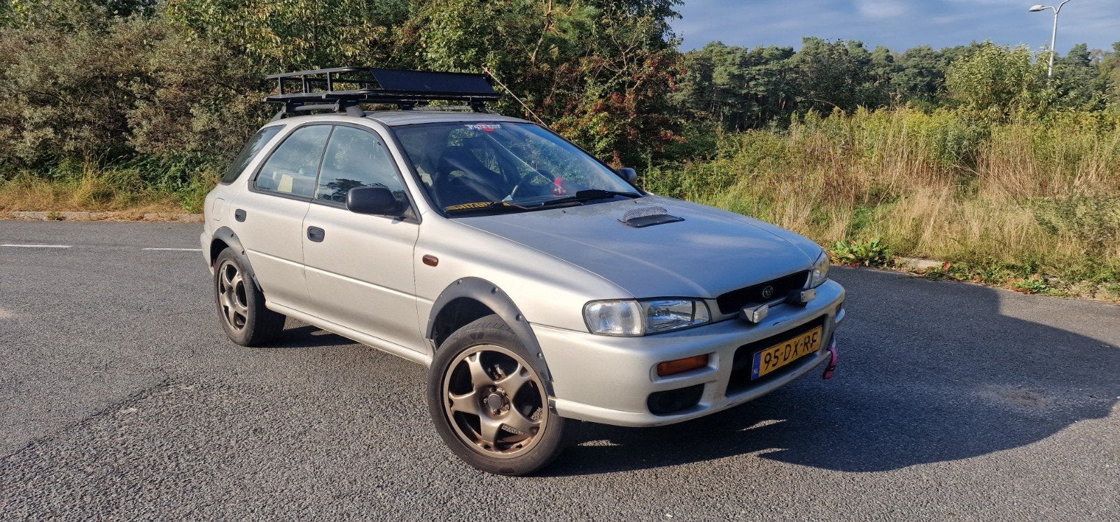 Subaru Impreza 1.6 GL AWD 2000 Grijs, Auto's, 1140 kg, 49 €/maand, Origineel Nederlands, Handgeschakeld