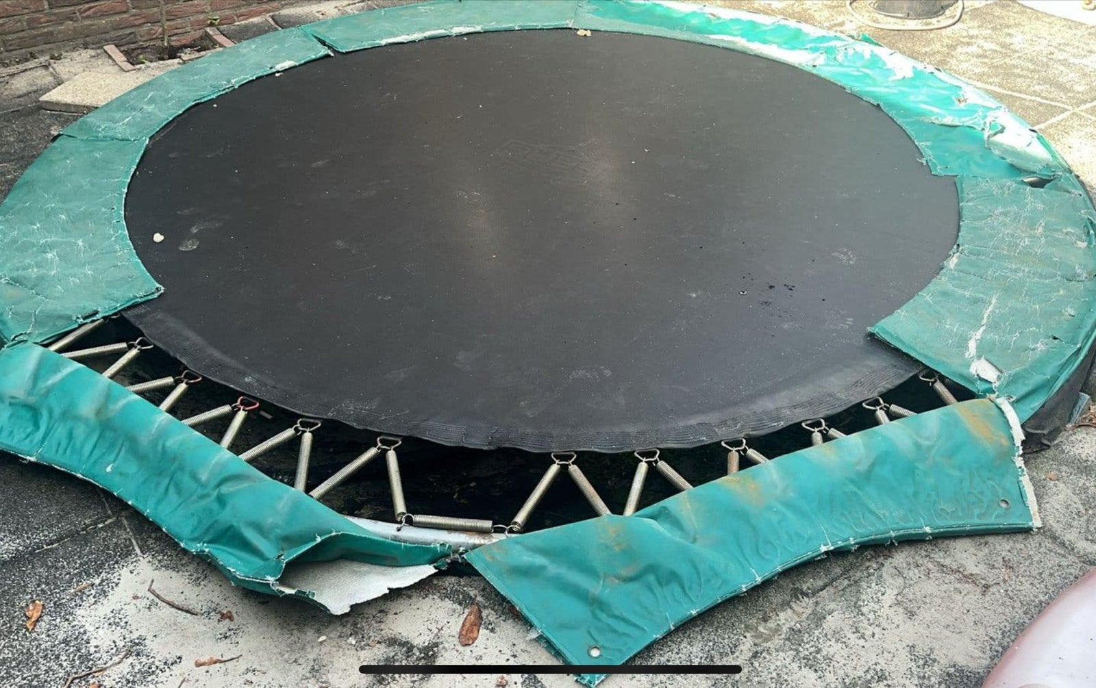 Gratis inground trampoline 330 cm (doek/rand beschadigd), Ophalen of Verzenden, Gebruikt