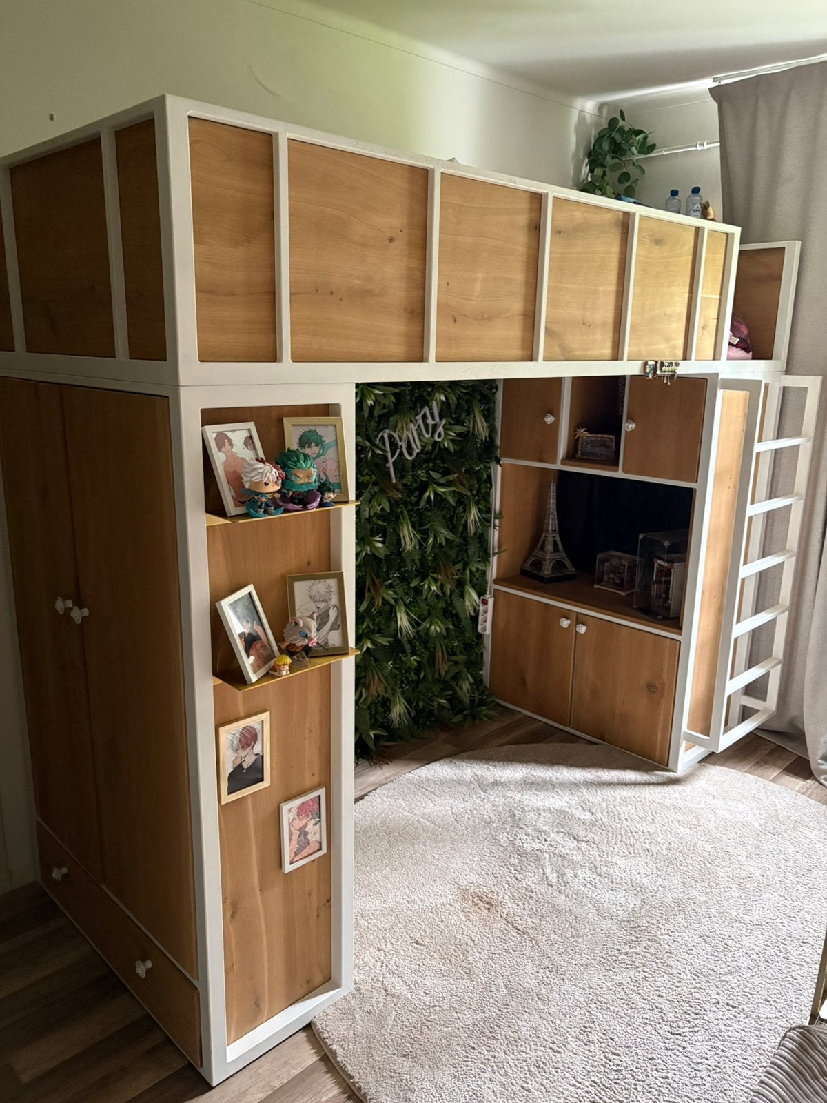 Hoogslaper met kastruimte, zwart staal en massief eikenhout, Ophalen, Eenpersoons, Zo goed als nieuw, 90 cm