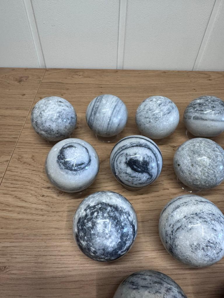 Set van 15 gepolijste marmeren bollen, Ophalen of Verzenden, Zo goed als nieuw