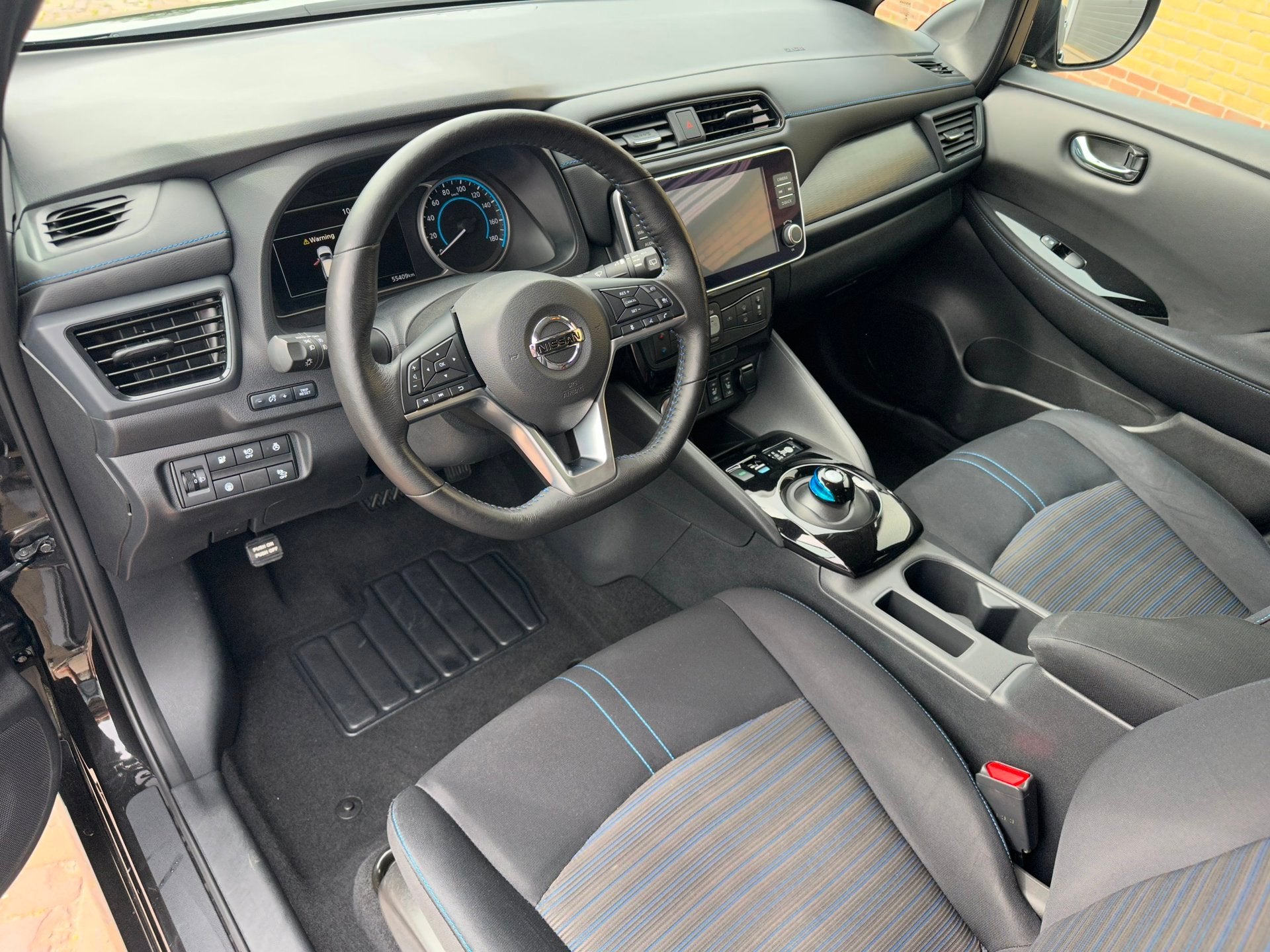 Nissan LEAF N-Connecta 40 kWh SOH 94%, 12 maanden, Stof, Gebruikt, Zwart