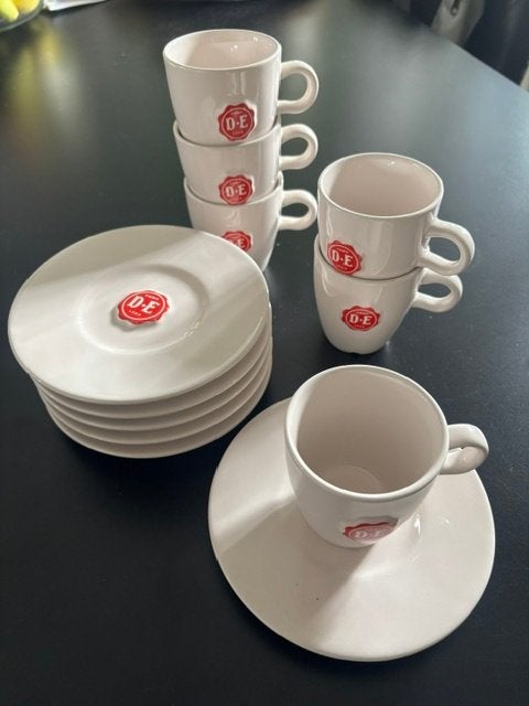 Koffie en theekopjes Douwe Egbers, Ophalen, Overige materialen, Gebruikt, Overige stijlen