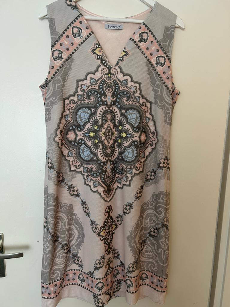 Nette jurk met voering - Batida, Maat 38/40 (M), Overige kleuren, Ophalen of Verzenden, Knielengte