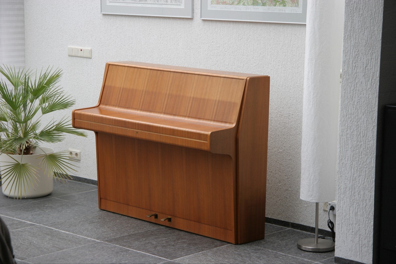 Feurich '69, Renner Mechaniek, Zeer Stemvast, Moderator, Ophalen, Zo goed als nieuw, Bruin, Piano
