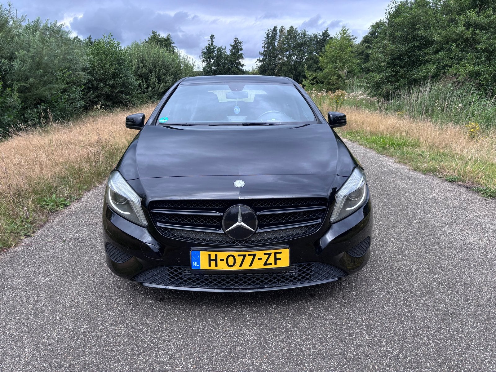 Mercedes-Benz A-Klasse 1.6 A180 AUT 2015 Zwart, Automaat, Achterwielaandrijving, 1295 kg, 4 cilinders