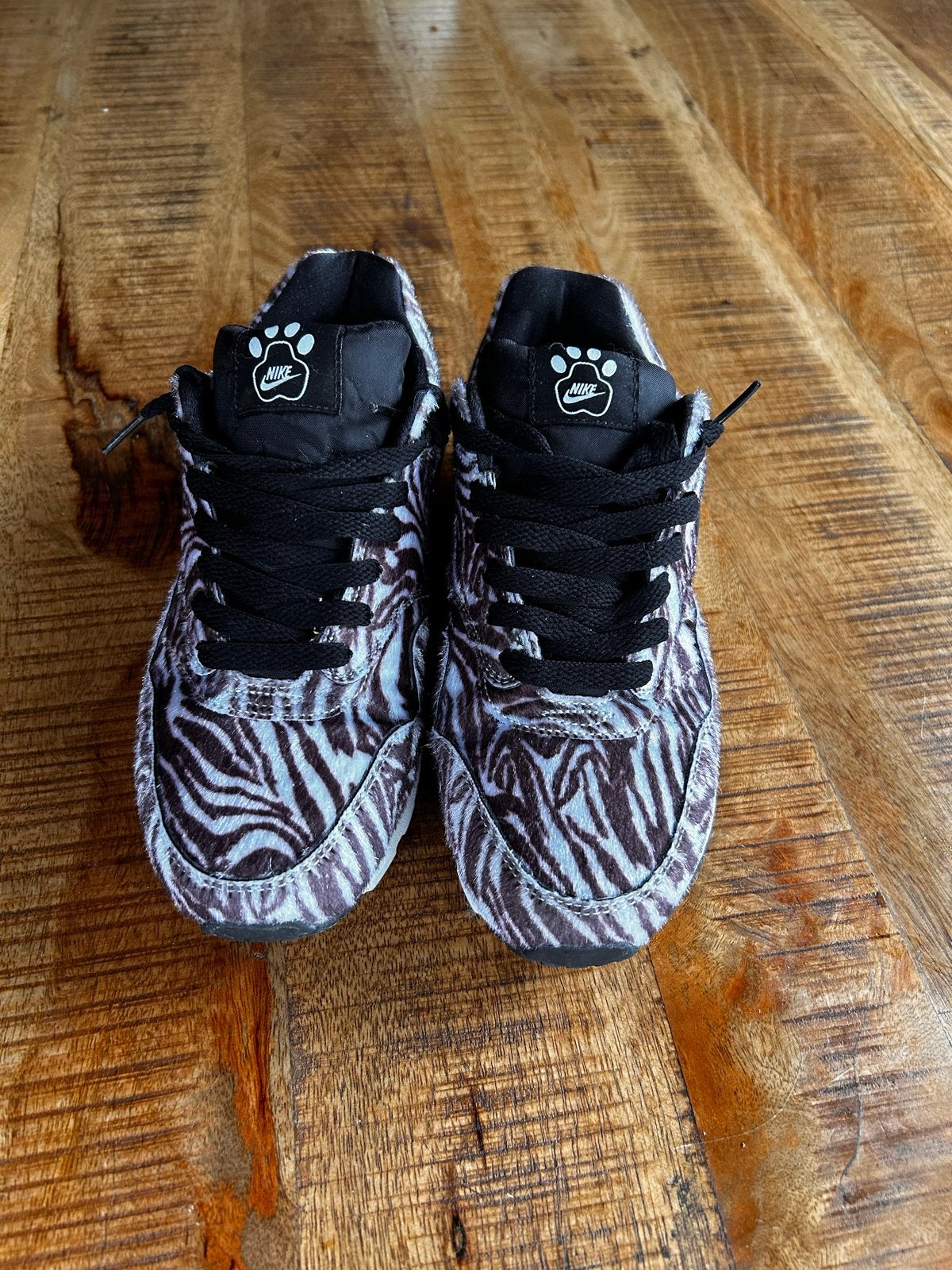 Nike Air Max 1 sneakers met zebraprint - Maat 38.5, Ophalen of Verzenden, Gedragen, Bruin, Sneakers of Gympen
