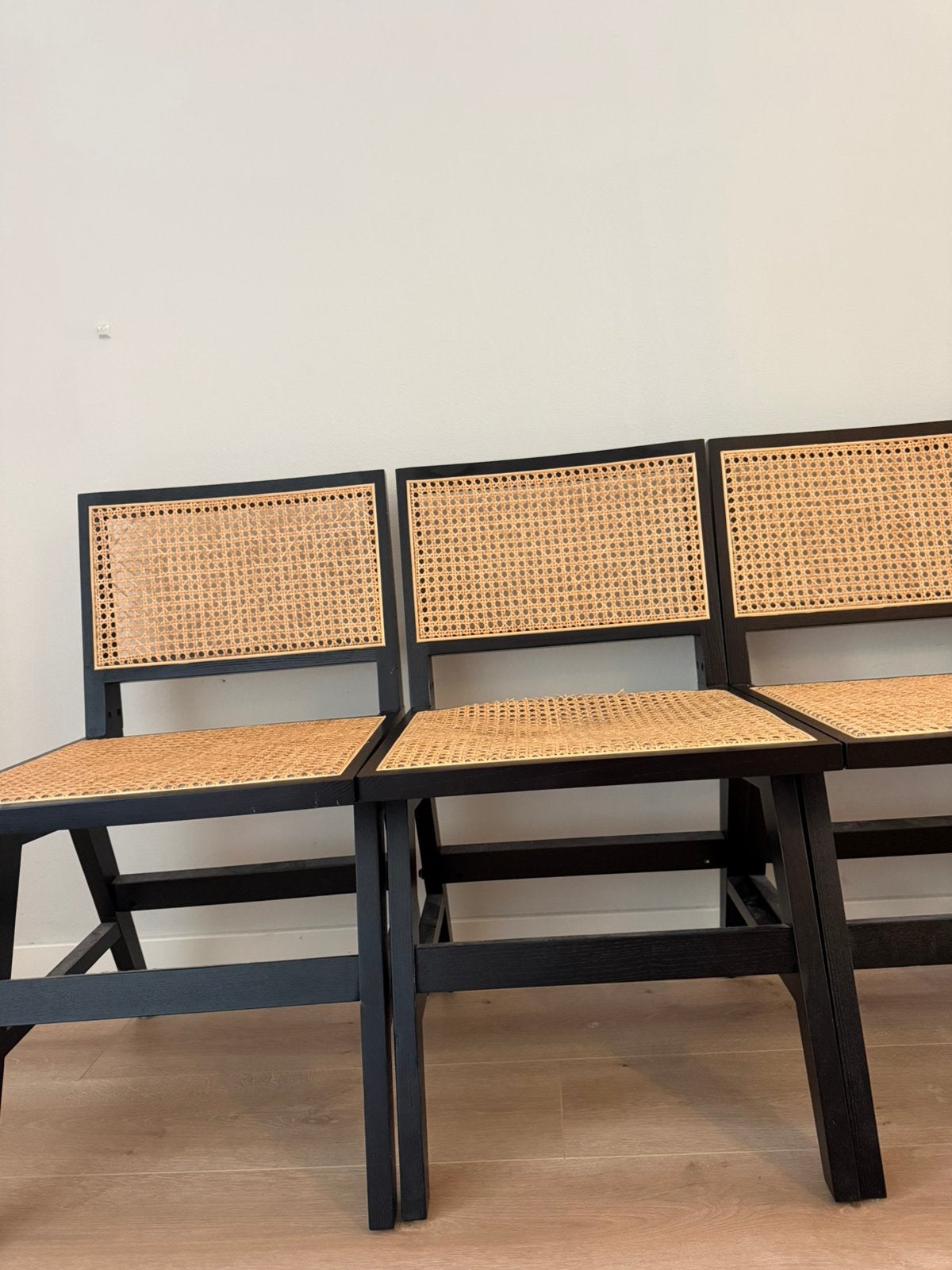 Sklum rotan eetkamer stoelen 4x, Huis en Inrichting, Ophalen, Zo goed als nieuw, Bruin, Vier