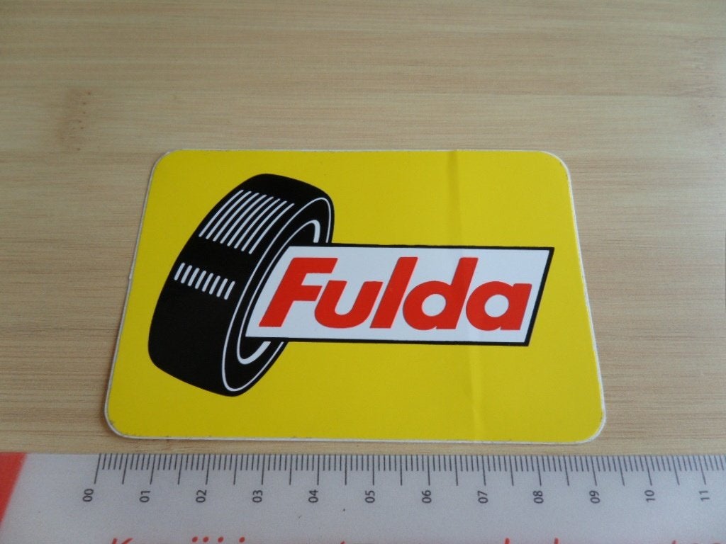 sticker logo FULDA autobanden, Verzamelen, Ophalen, Zo goed als nieuw