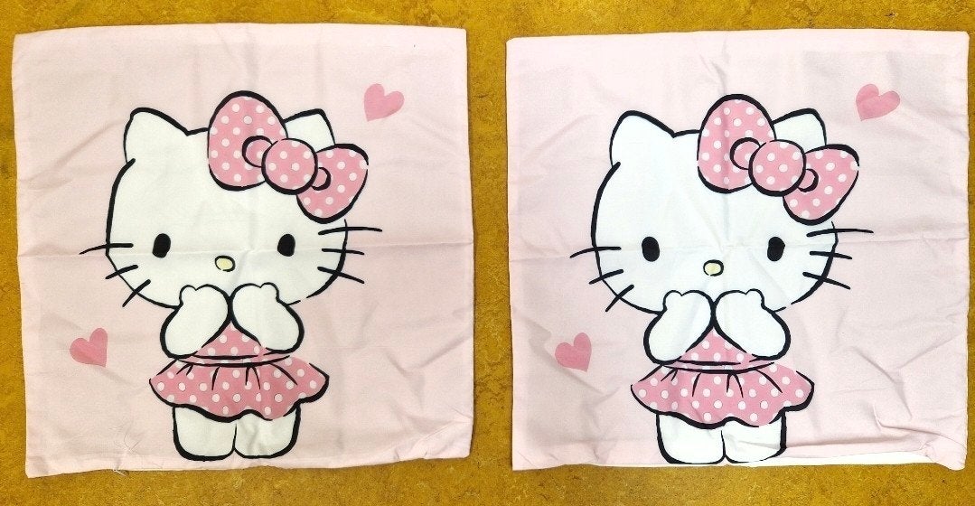 Set van 2 NIEUWE kussenhoezen HELLO KITTY, Nieuw, Kleed of Kussen, Ophalen of Verzenden, Wasbaar