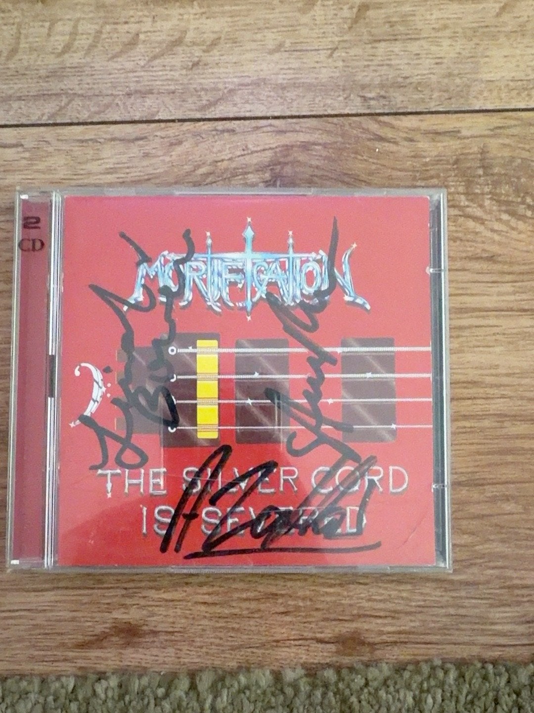 Mortification – The Silver Cord Is Severed – gesigneerd, Ophalen of Verzenden, Gebruikt