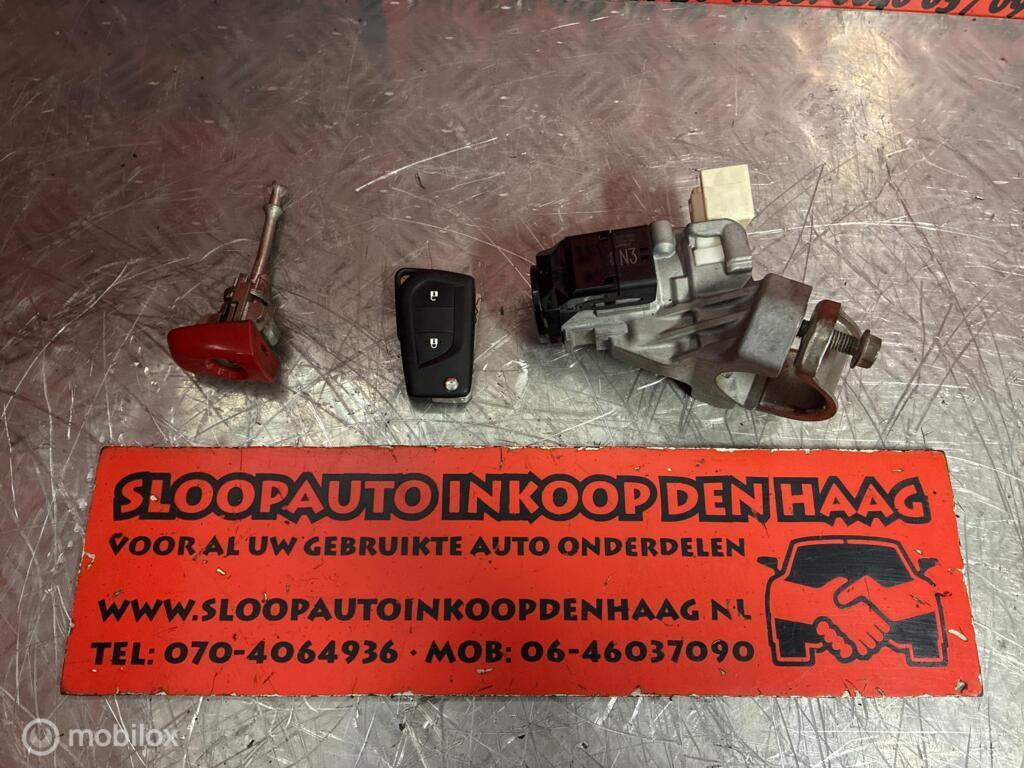 Toyota Aygo 108 C1 (14-21) Contactslot + Sleutel | +Deurslot, Gebruikt, Toyota, Ophalen of Verzenden, Toyota