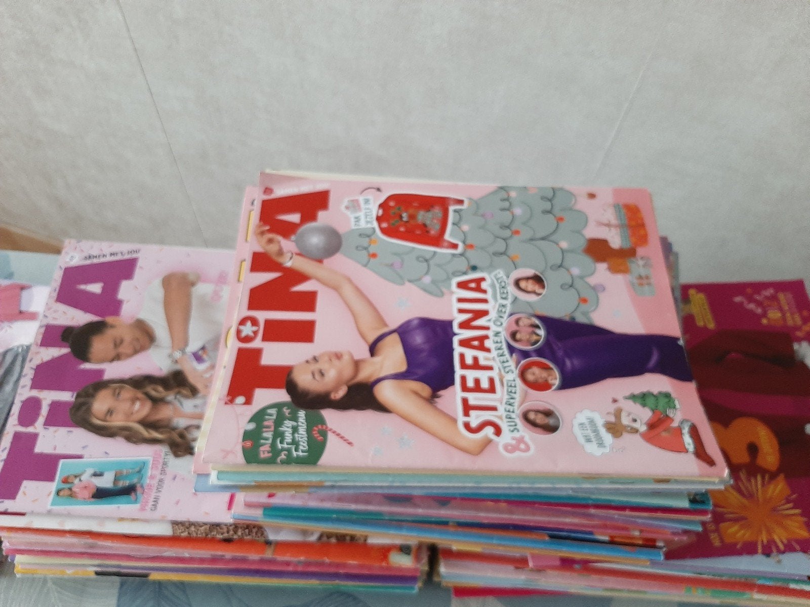 bijna 3 jaar TINA tijdschriften,l, Ophalen, Gelezen