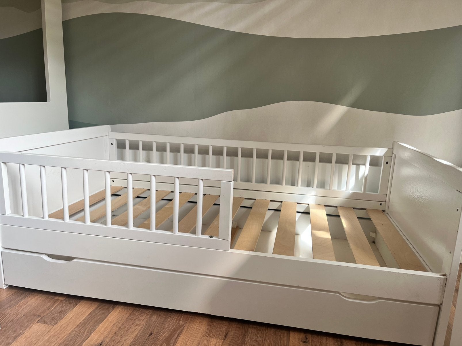 Peuterbed Petite Amélie met lade, Kinderen en Baby's, Ophalen, Gebruikt, 70 tot 85 cm, 140 tot 160 cm