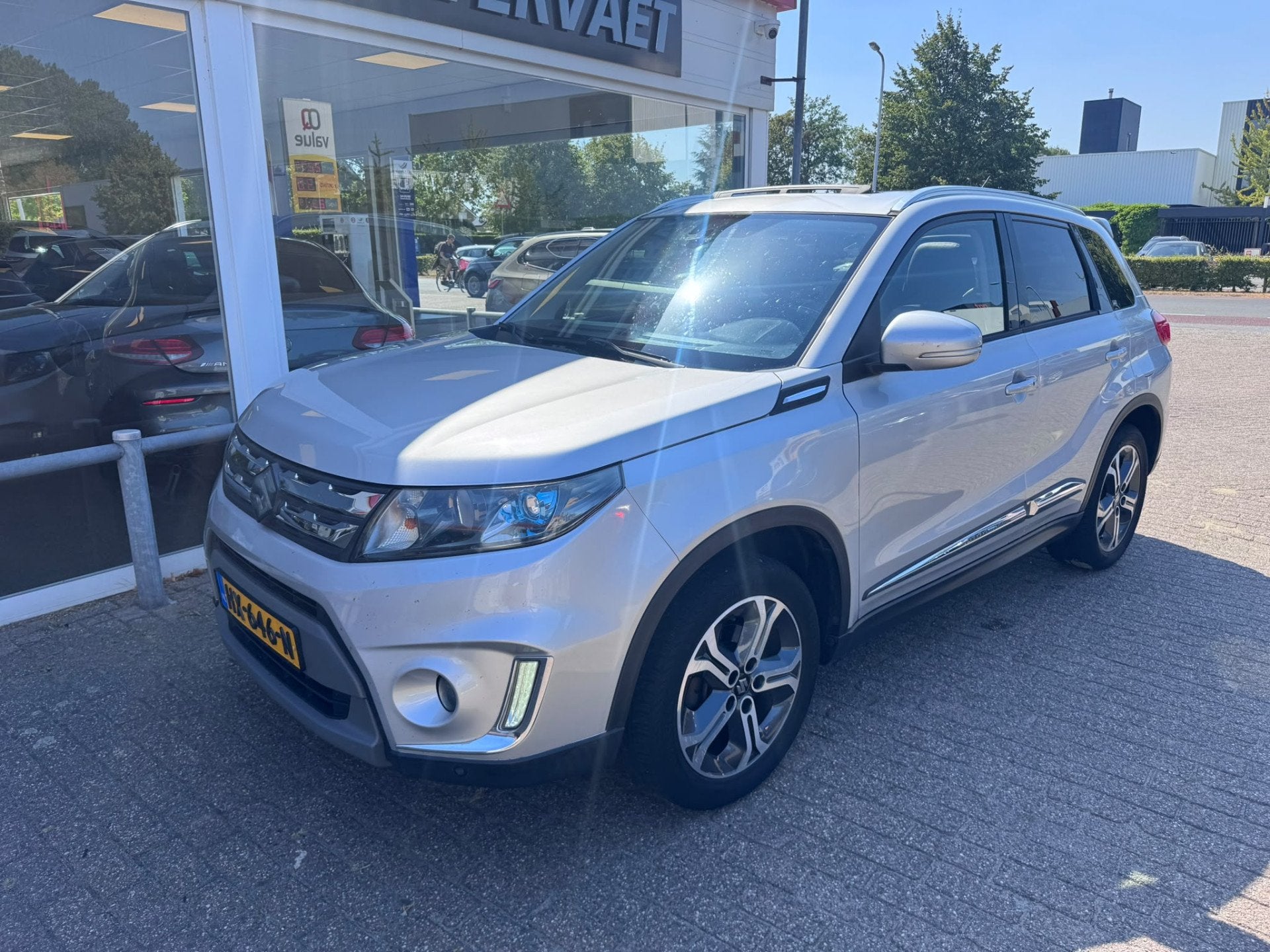 Suzuki Vitara 1.6 High Executive (bj 2016), Auto's, Voorwielaandrijving, 4 cilinders, 400 kg, Origineel Nederlands