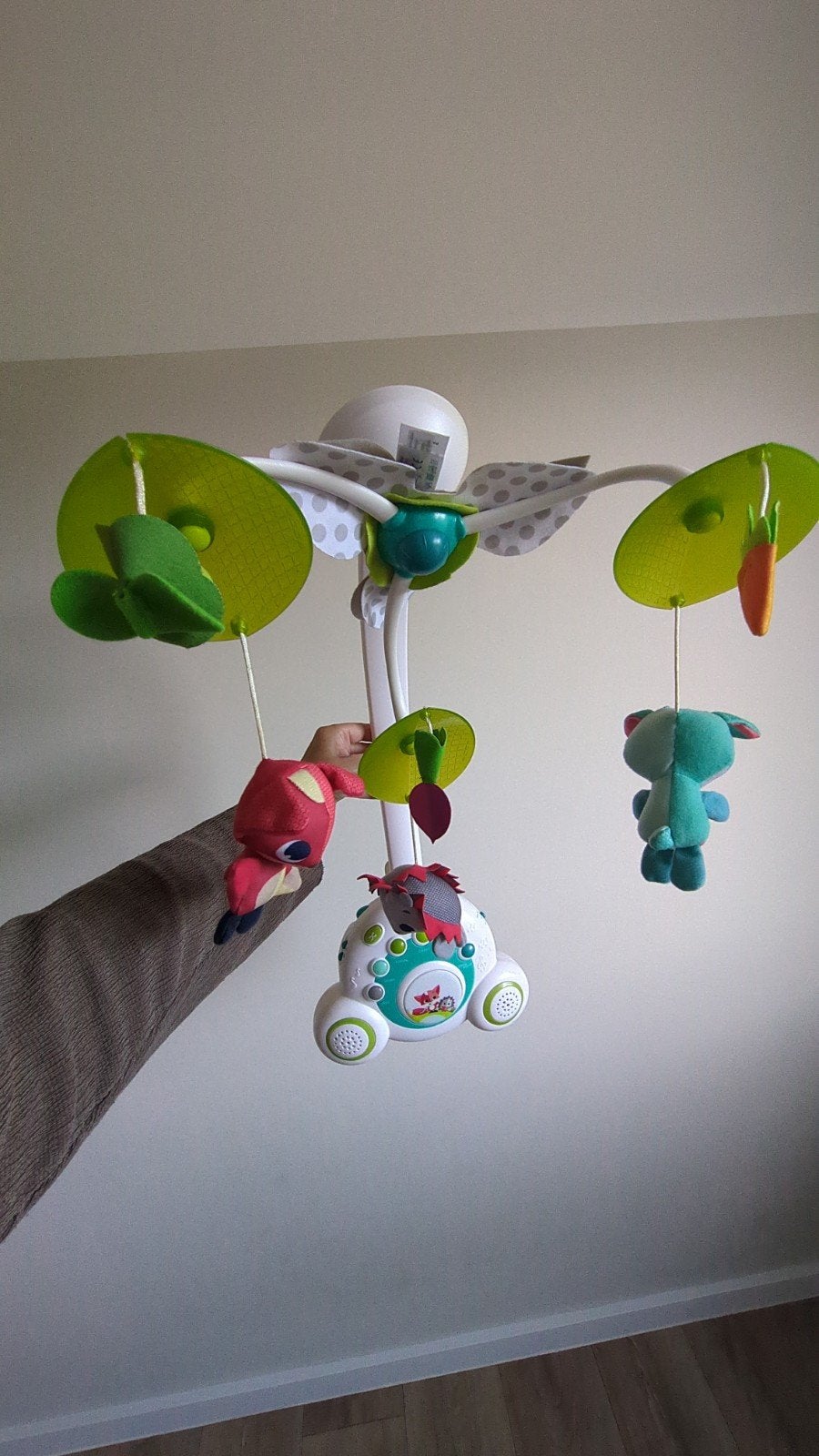 Tiny Love Boxmobiel met geluid en licht, Kinderen en Baby's, Ophalen, Gebruikt, Mobiel, Met licht