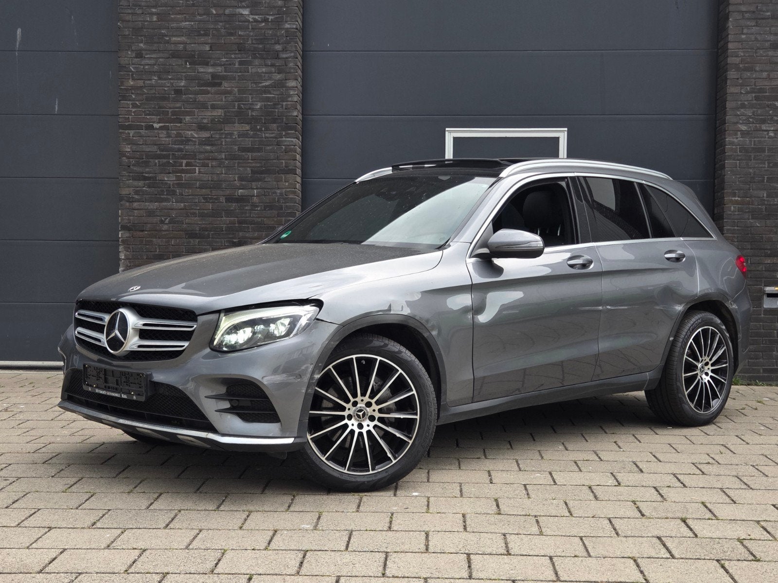 Mercedes GLC 300 4-matic Amg Grijs 2018 Aut. Pano Sfeer 19", Auto diversen, Ophalen of Verzenden, SUV of Terreinwagen, Zilver of Grijs