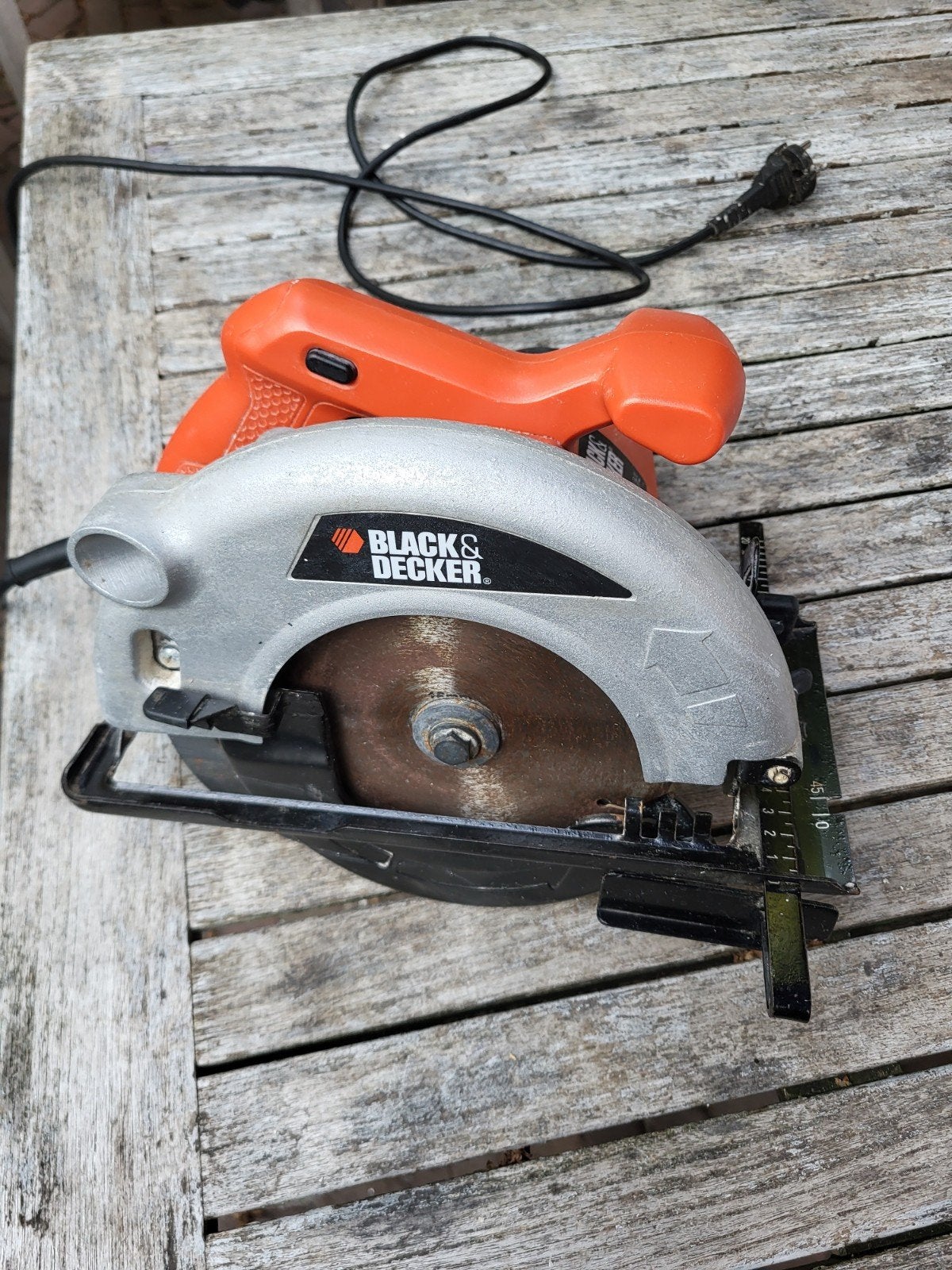 Black & Decker Cirkelzaag CD601 1100W, Gebruikt, Cirkelzaag, 600 tot 1200 watt, Ophalen of Verzenden