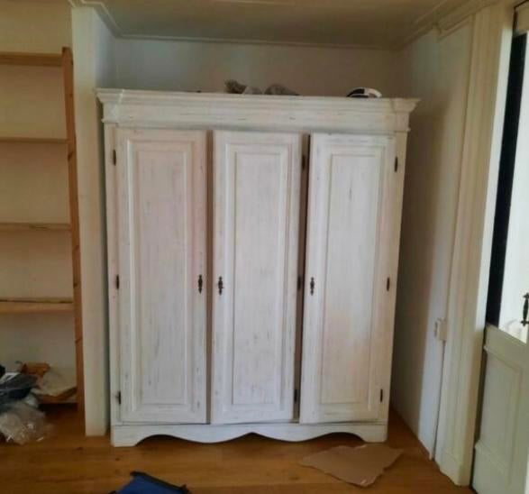Grote Klassieke Kledingkast - Wit Hout, Ophalen, Met deur(en), Gebruikt, 150 tot 200 cm