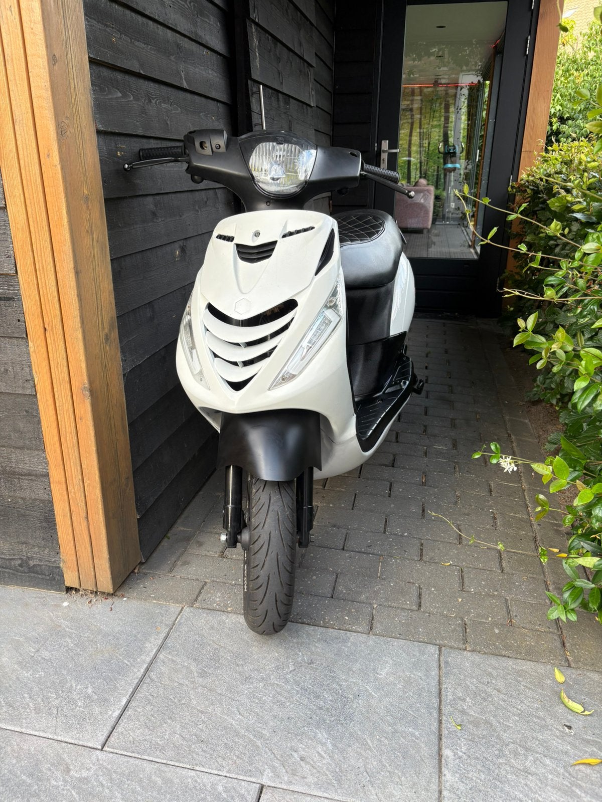 Zip 50cc 2takt, Fietsen en Brommers, Scooters | Piaggio, Zo goed als nieuw, Zip, Tweetakt, Ophalen