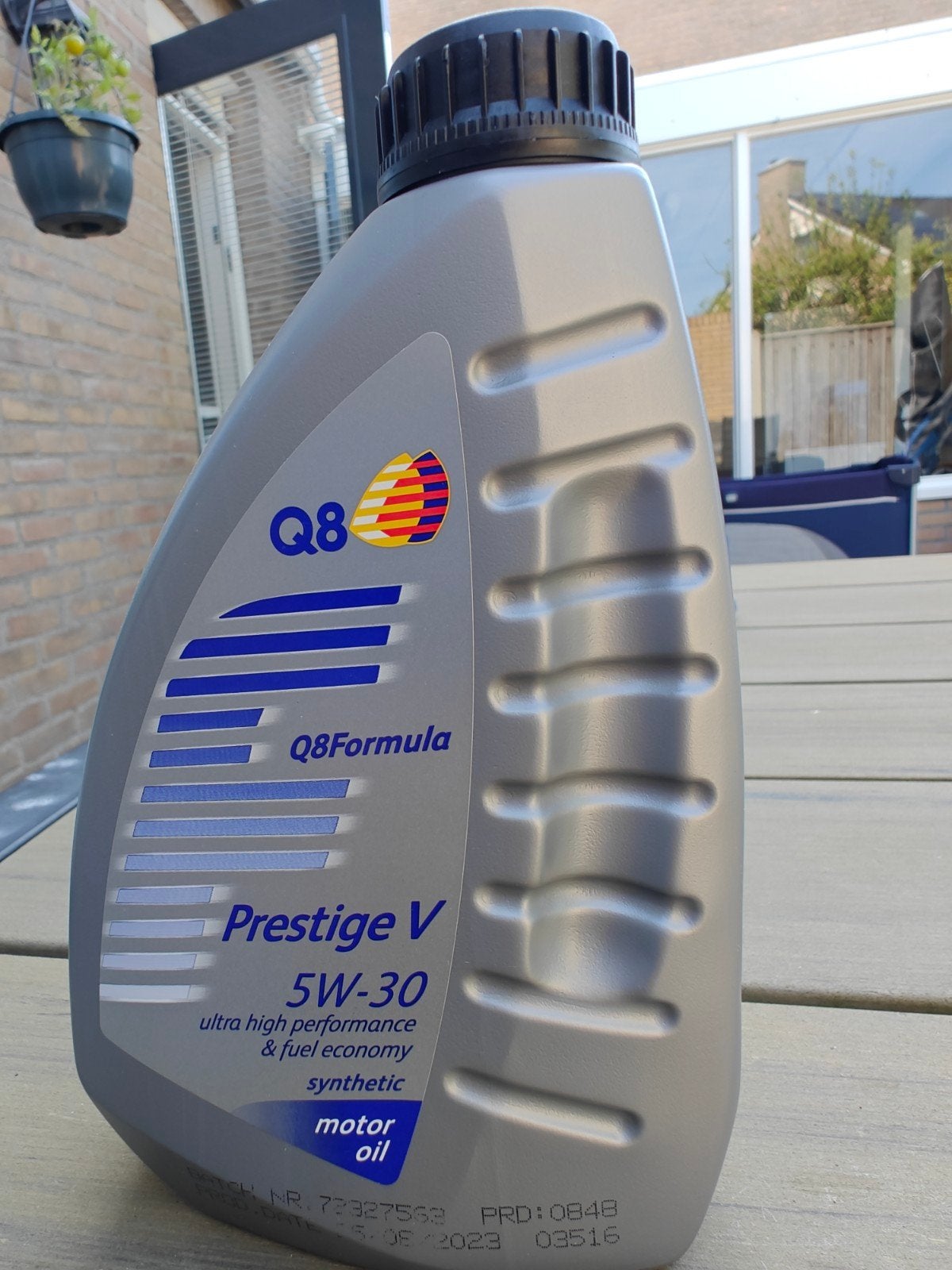 5x 1L Q8 Prestige V 5W-30 Motorolie - Ongeopend, Auto-onderdelen, Motor en Toebehoren, Ophalen, Nieuw