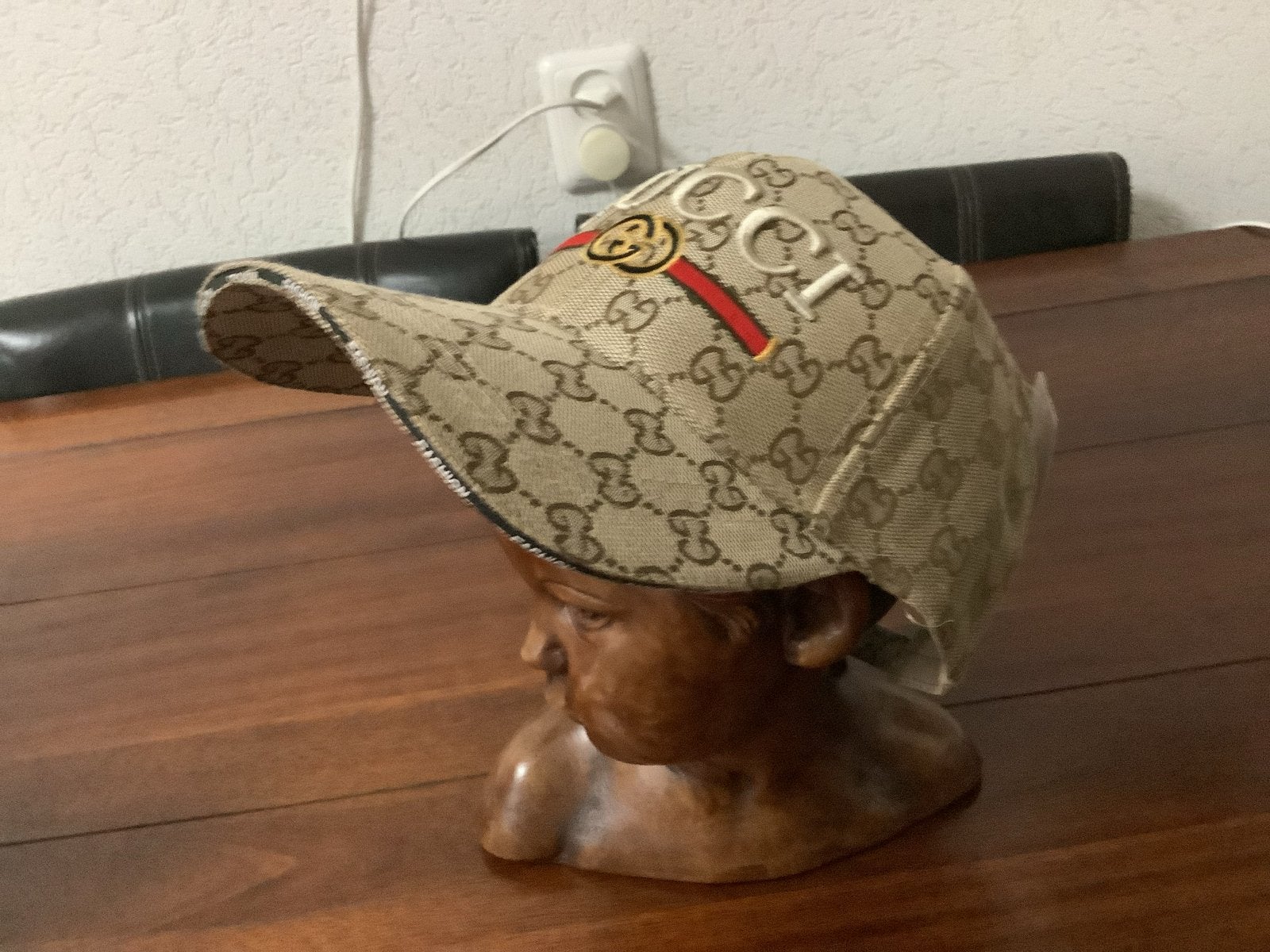 Gucci pet met GG-monogram en geborduurd logo. Nieuw!, Verzenden, Nieuw, One size fits all, Pet