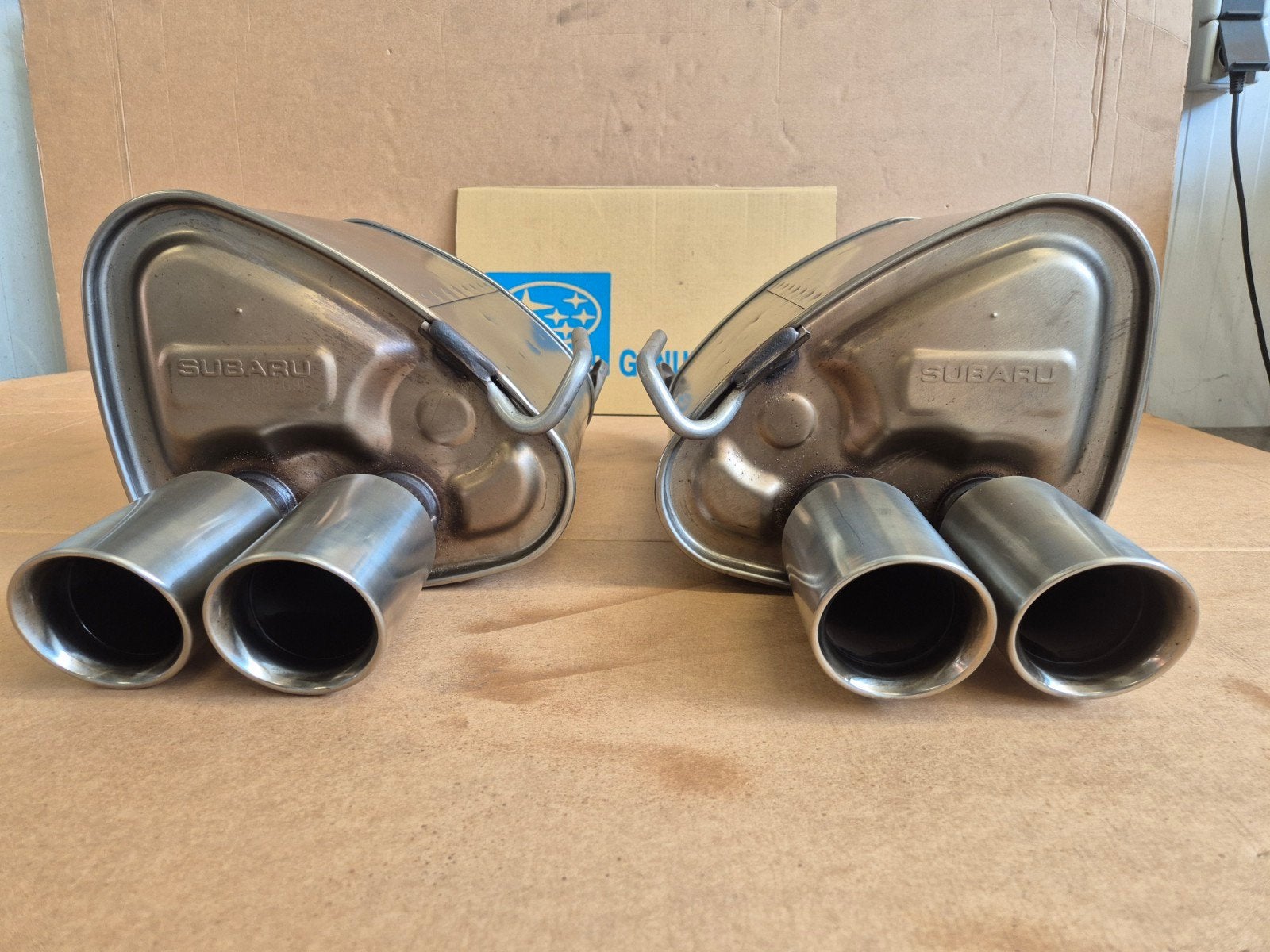 subaru wrx sti VA einddemper set MMFG9L MMFG9R zgan oem, Ophalen of Verzenden, Gebruikt, Subaru