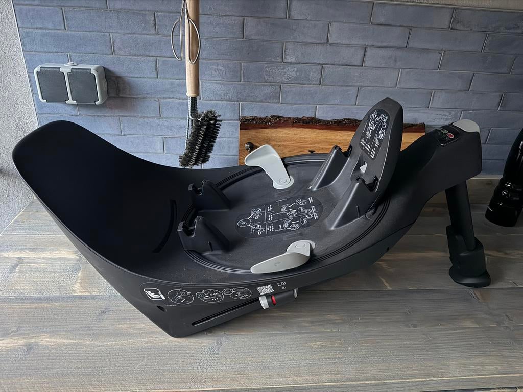 Cybex Base T - zwart zo goed als nieuw, Kinderen en Baby's, Autostoeltjes, Overige merken, Ophalen of Verzenden, Zo goed als nieuw