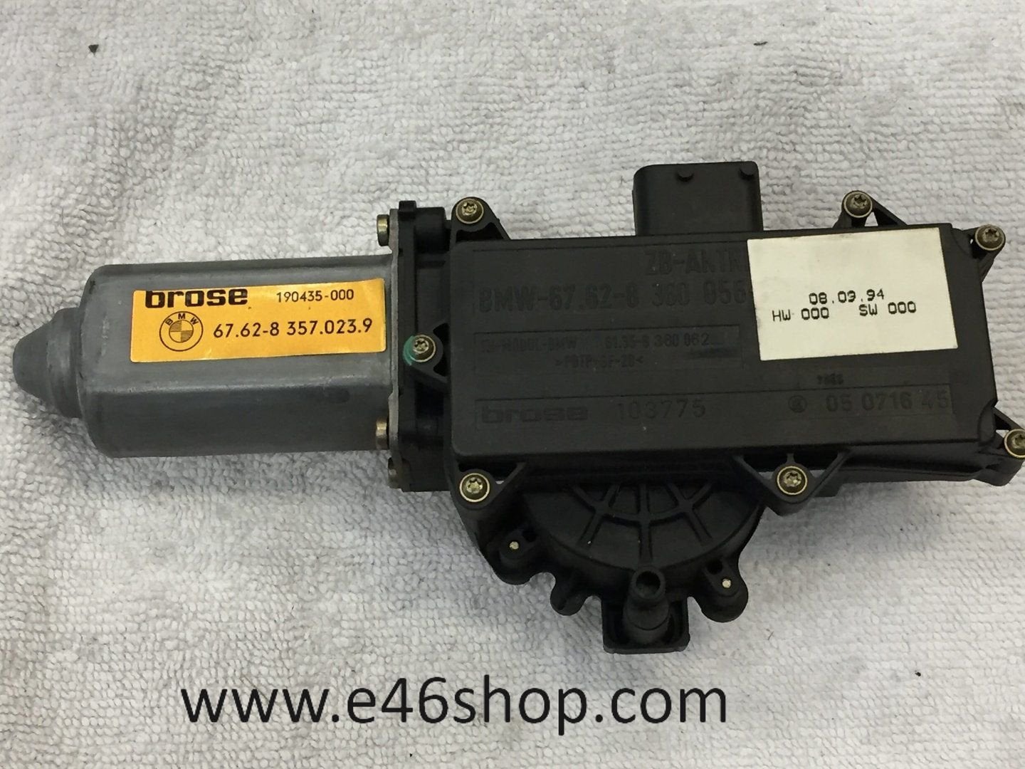 Raammotor BMW E36 rechts NIEUW ORG BMW OE 67628360570, -, -, Nieuw, Ophalen of Verzenden