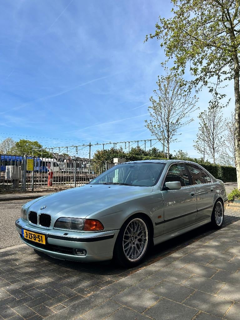 BMW 523i E39 1997 Groen, Auto's, BMW, Particulier, 5-Serie, ABS, Airbags, Airconditioning, Centrale vergrendeling, Climate control