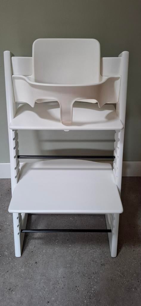 Stokke tripp trapp / trip trap met babyset kleur wit, Ophalen, Zo goed als nieuw, Meegroeistoel, Stoelverkleiner