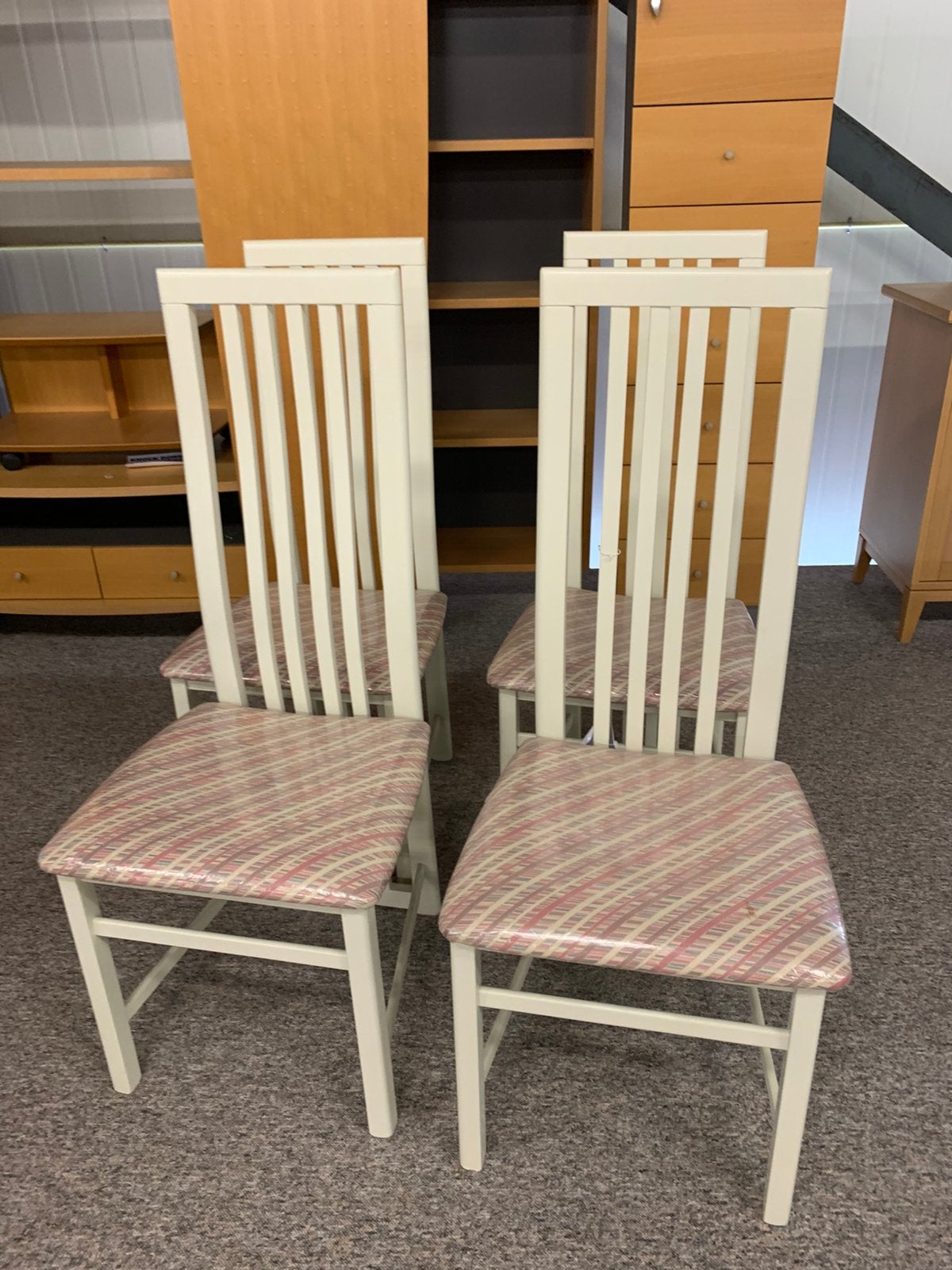 Retro jaren 90 ! 4 nieuwe eetkamerstoelen, Ophalen, Wit, Nieuw, Vier
