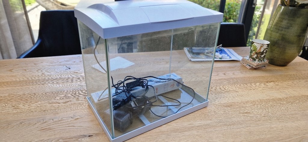 SuperFish aquarium wit met filter en verwarming, Dieren en Toebehoren, Ophalen, Gebruikt, Leeg aquarium, Superfish