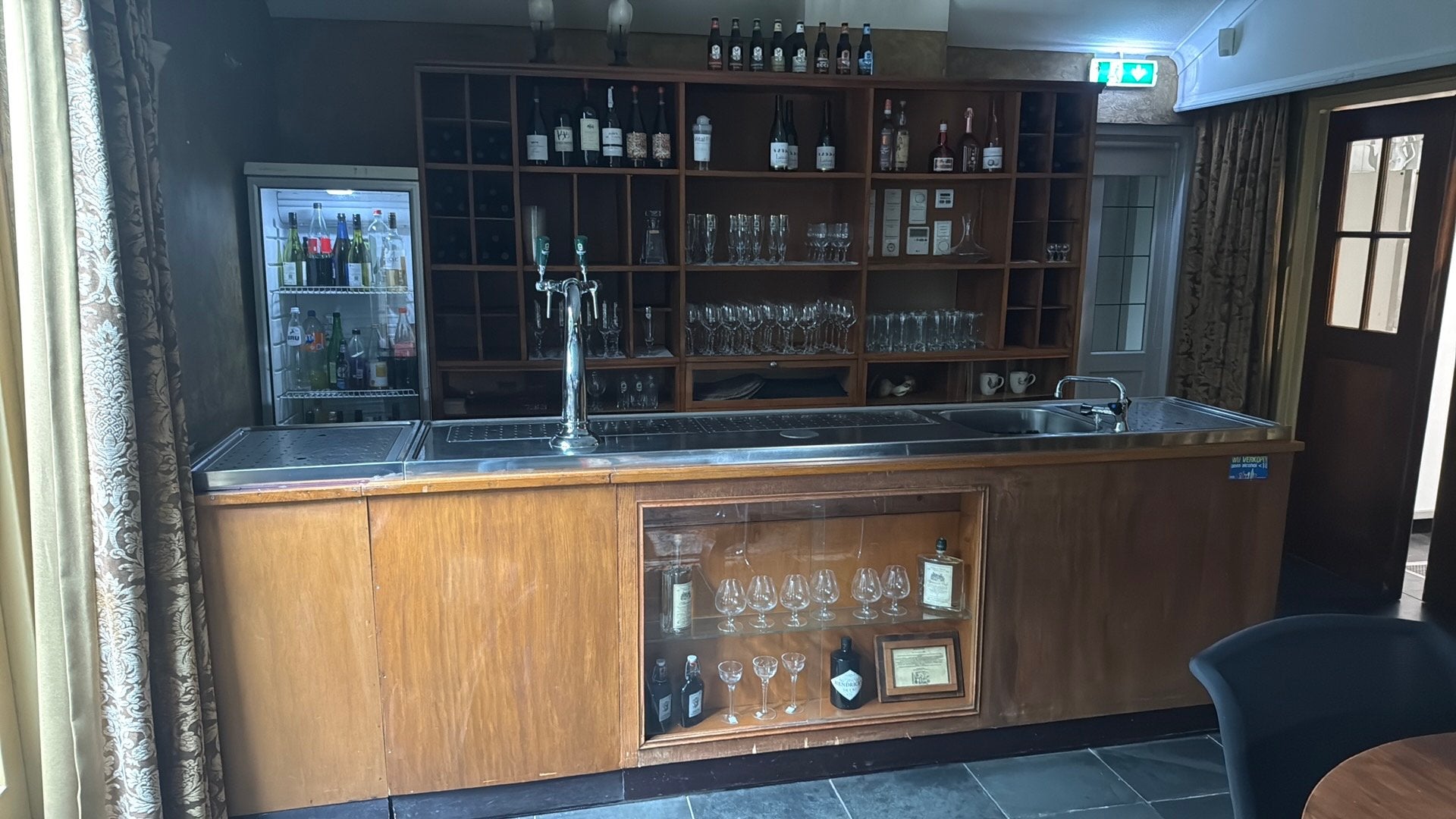 Antieke bar, Huis en Inrichting, Barren, Ophalen, Gebruikt