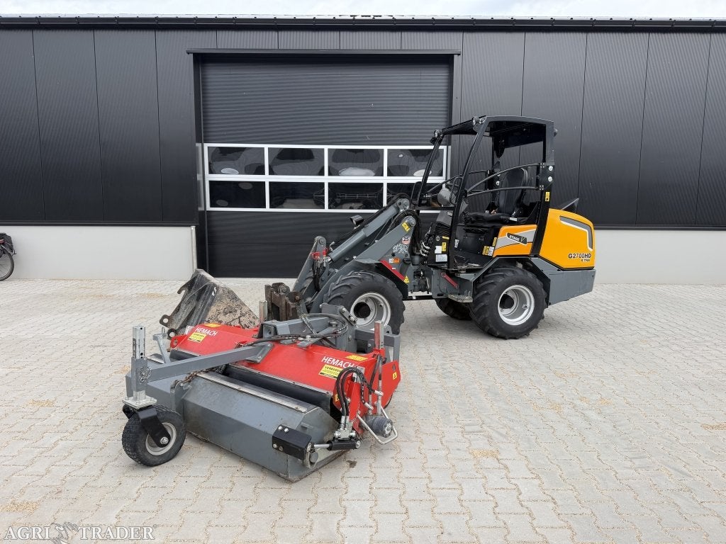 Giant G2700HD Xtra +bak, palletlepels en veegmachine!, Zakelijke goederen, Ophalen, -, Niet opgegeven, Niet opgegeven
