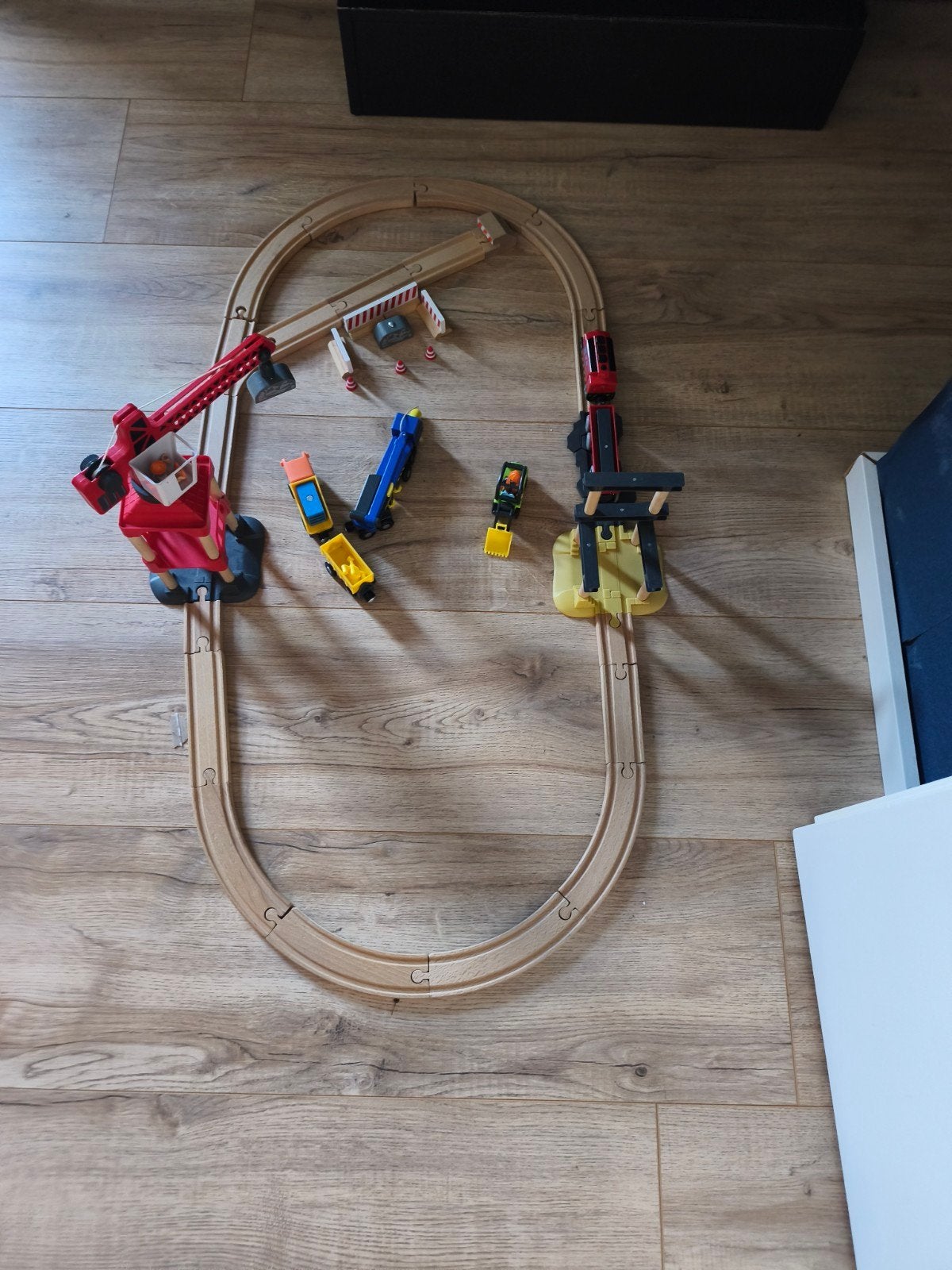 Houten treinset met accessoires en kraan, Ophalen of Verzenden, Gebruikt