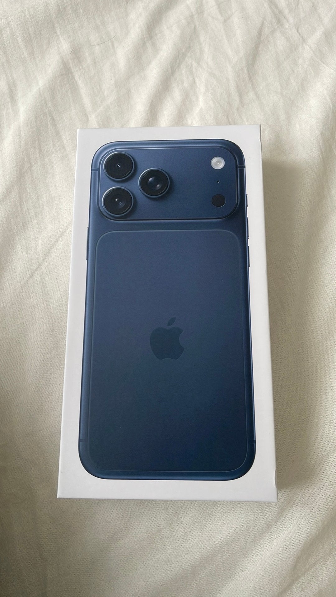 iPhone 17 Pro Max 256GB Deep Blue - Zo goed als nieuw, Telecommunicatie, Mobiele telefoons | Apple iPhone, 256 GB, Blauw, Zo goed als nieuw