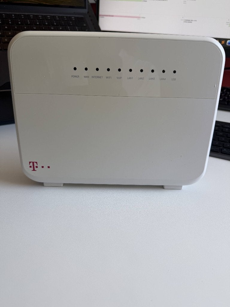 Odido (T-Mobile) modem, Computers en Software, Routers en Modems, Ophalen of Verzenden, Gebruikt, Router met modem, ZyXEL