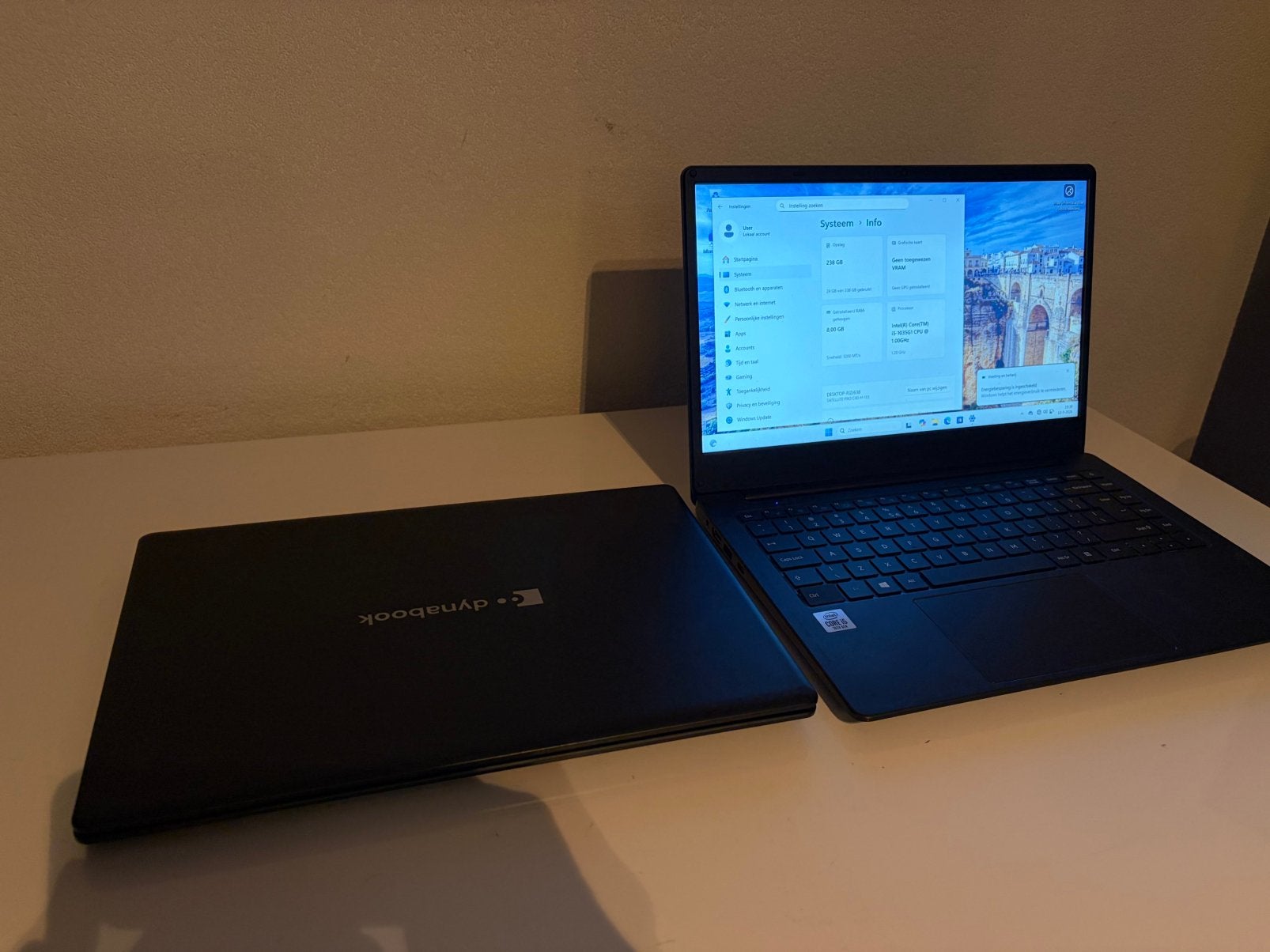 Laptop Toshiba 2 stuks, Ophalen, 2 tot 3 Ghz, 14 inch, Zo goed als nieuw