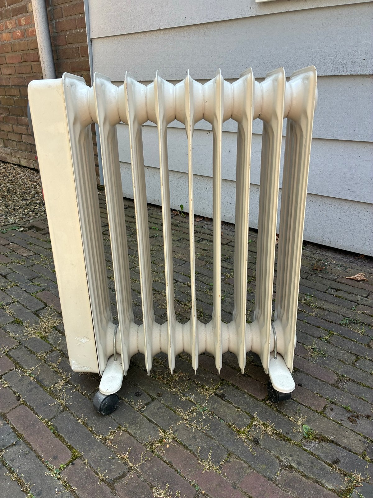 Elektrische verwarming - Bestron radiator 46x60 cm, Ophalen, 30 tot 80 cm, Gebruikt, Radiator