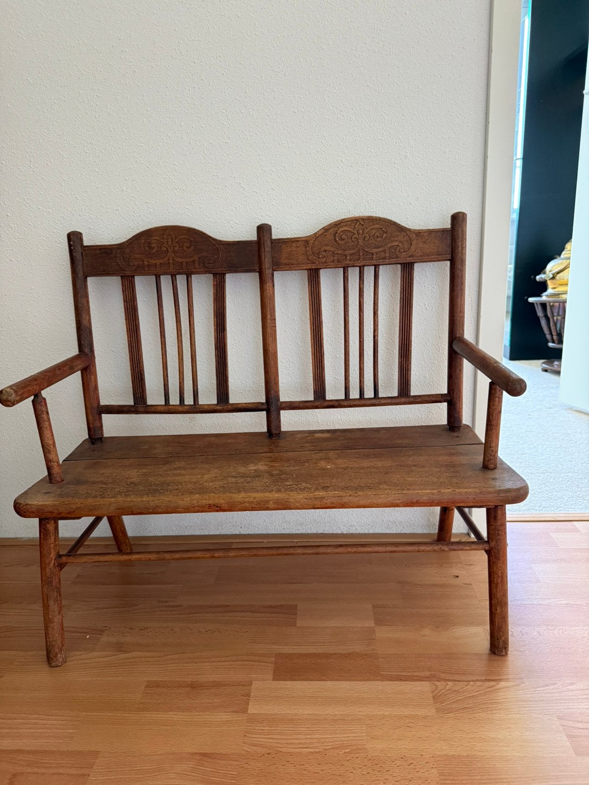 Antiek houten kinderbankje / halbankje –  brocante stijl, Ophalen