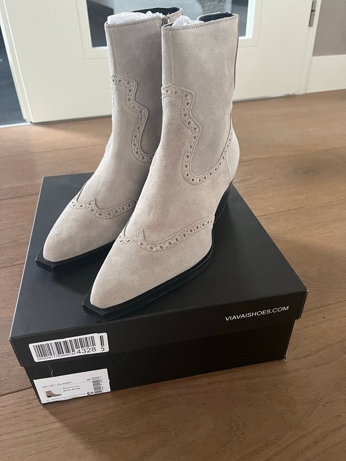 VIA VAI Do Aiden suède enkellaarzen maat 39, Ophalen of Verzenden, Nieuw, Beige, Lage of Enkellaarzen